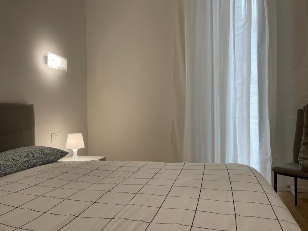 Imhome - Dante, Milan